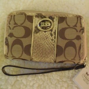 NWT Coach Signature python universal case goldtrim